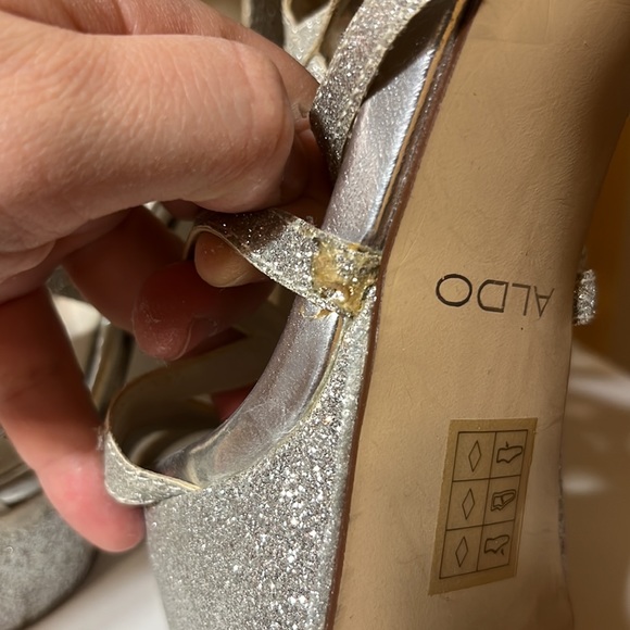 Shiny silver platform heels - Picture 11 of 13